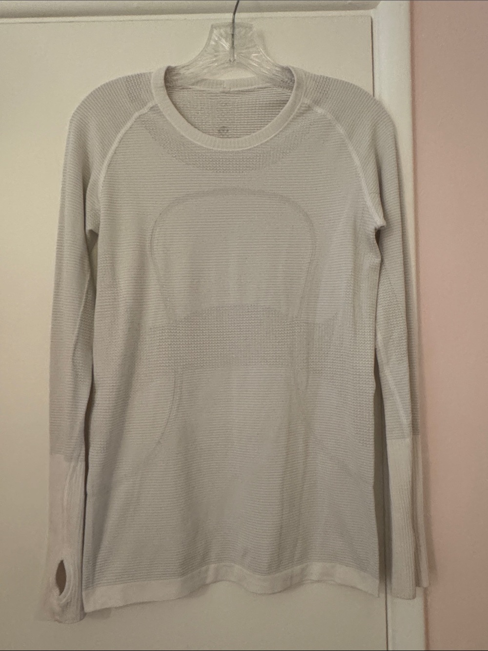Lululemon Swiftly Tech Long Sleeve Top